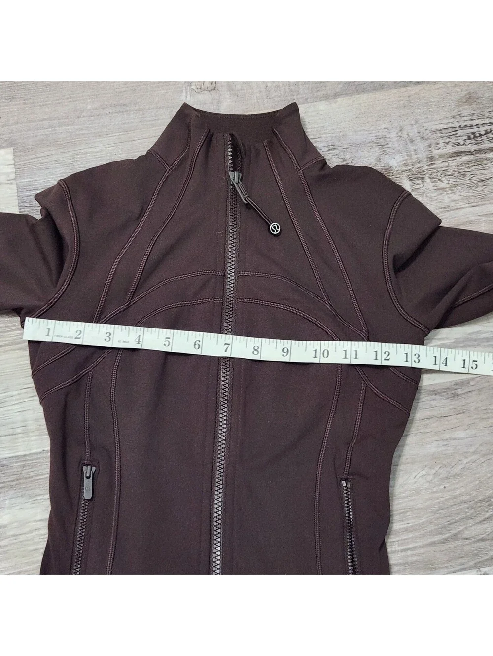 N/A lululemon cropped